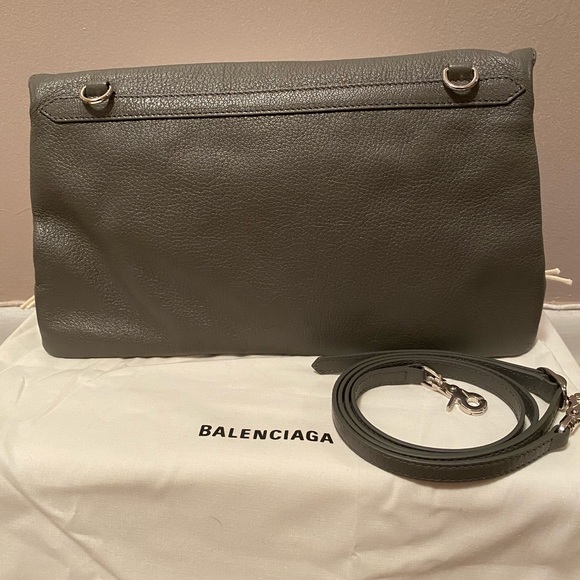 Balenciaga crossbody - Picture 2 of 4